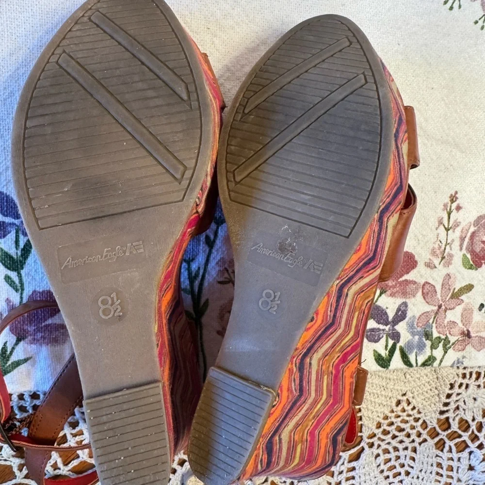 American Eagle Outfitters Women's Brown Sandals, size 8.5 - Picture 6 of 9